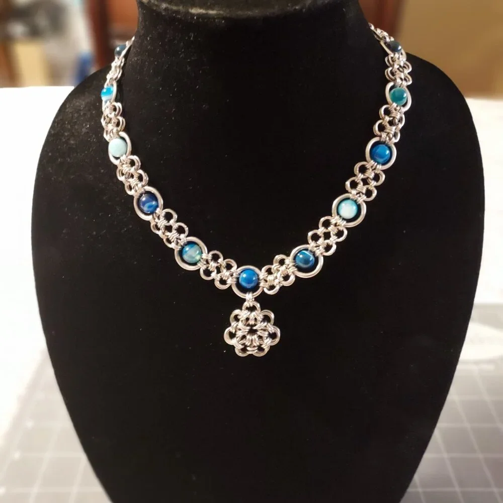 Beautifully hand-crafted Stainless Steel necklace - Picture 4 of 4